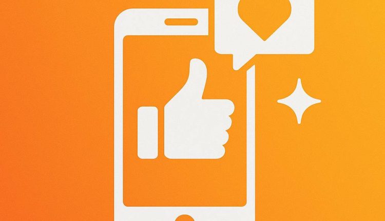 Smartphone Mit Daumen Hoch Und Herz